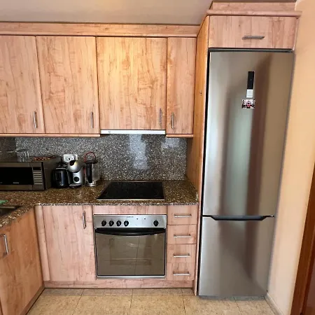 Camelia Λορέτ Ντε Μαρ